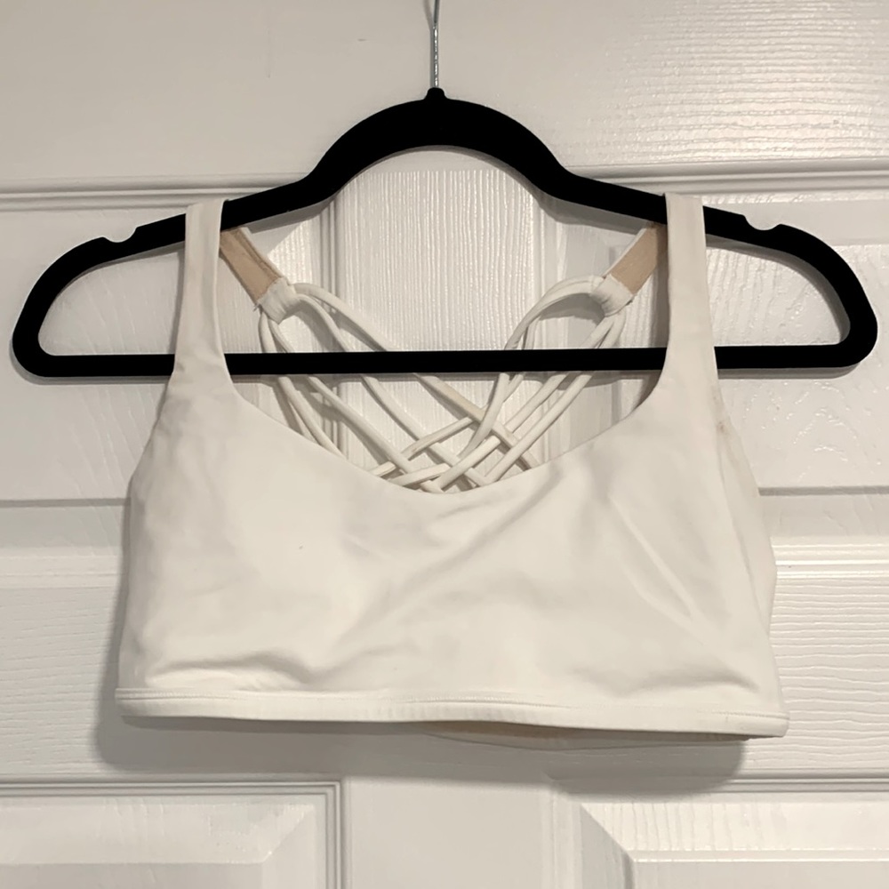 Lululemon free to be wild white bra size 10